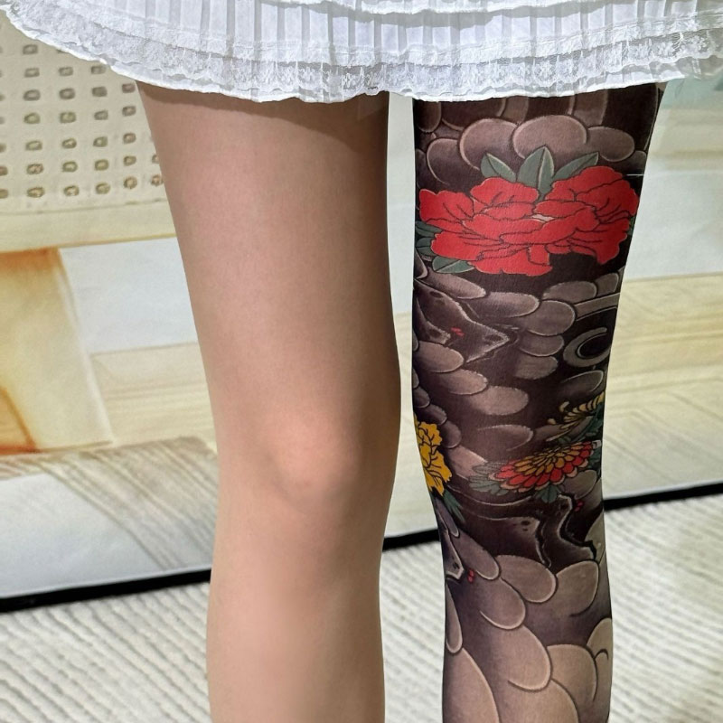 Tattoo Designs For Women's Thighs 